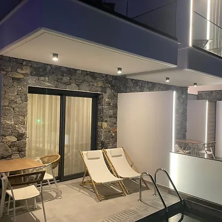 Limani Nikiti Suites Exterior photo