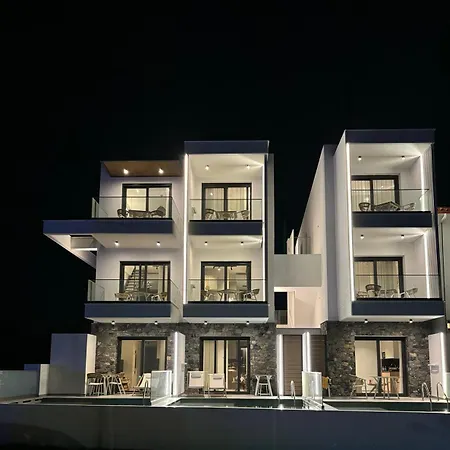 Limani Nikiti Suites Exterior photo