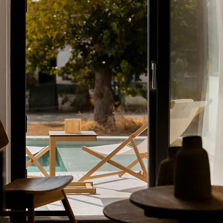 Limani Nikiti Suites Exterior photo